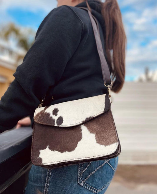 Simple Cowhide Purse